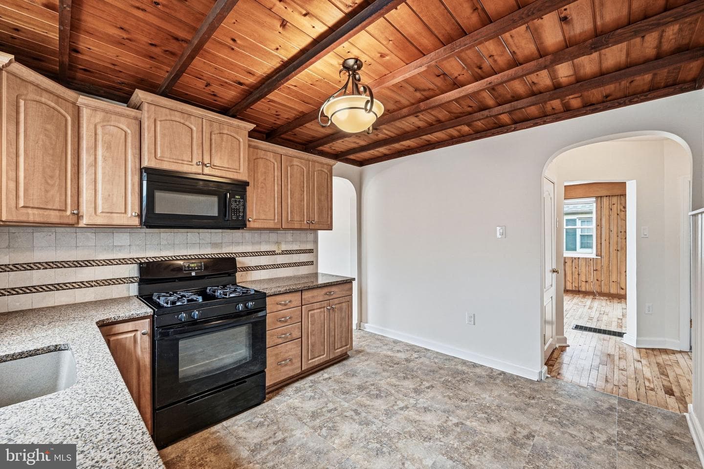 428 Prospect Road photo 10