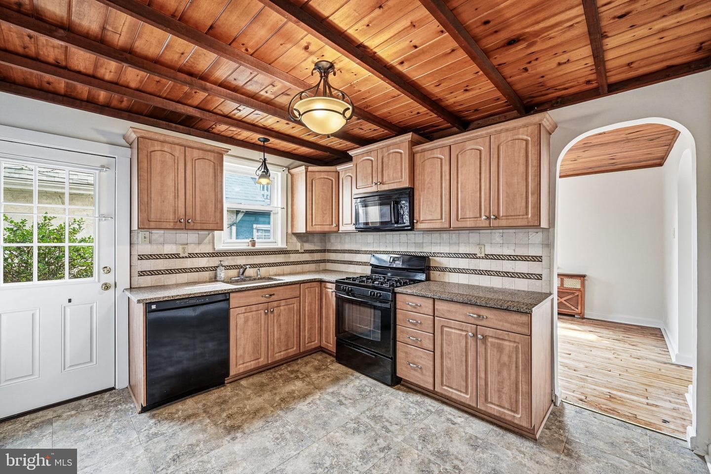 428 Prospect Road photo 7