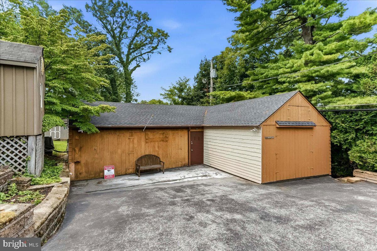 138 Rockwood Road photo 39