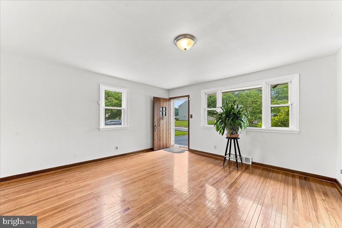 138 Rockwood Road photo 4