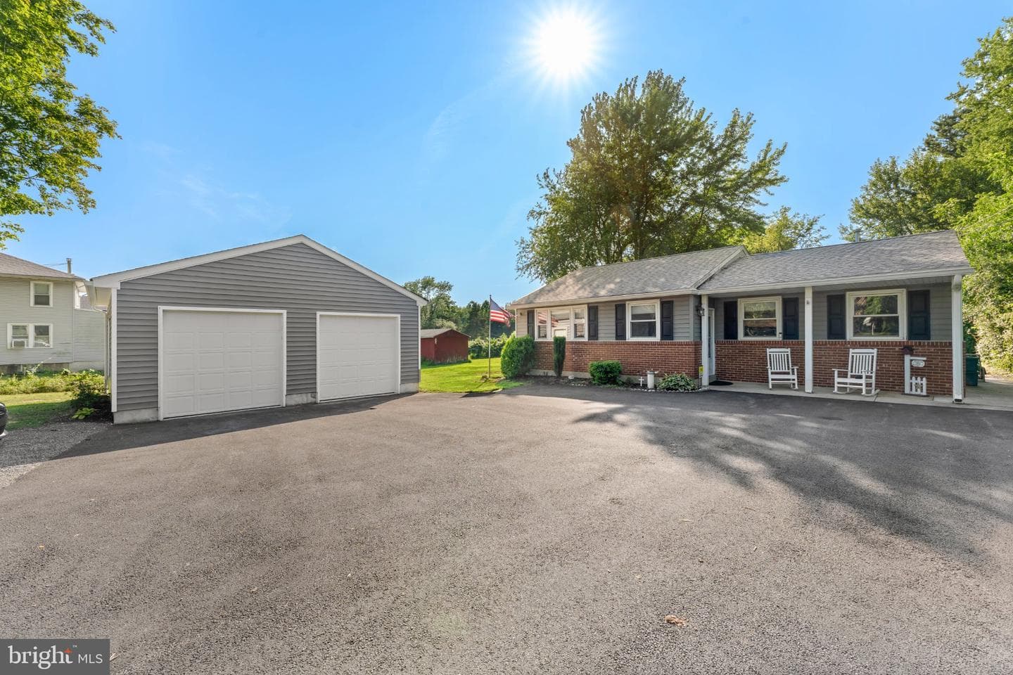 1748 Larkin Road photo 2