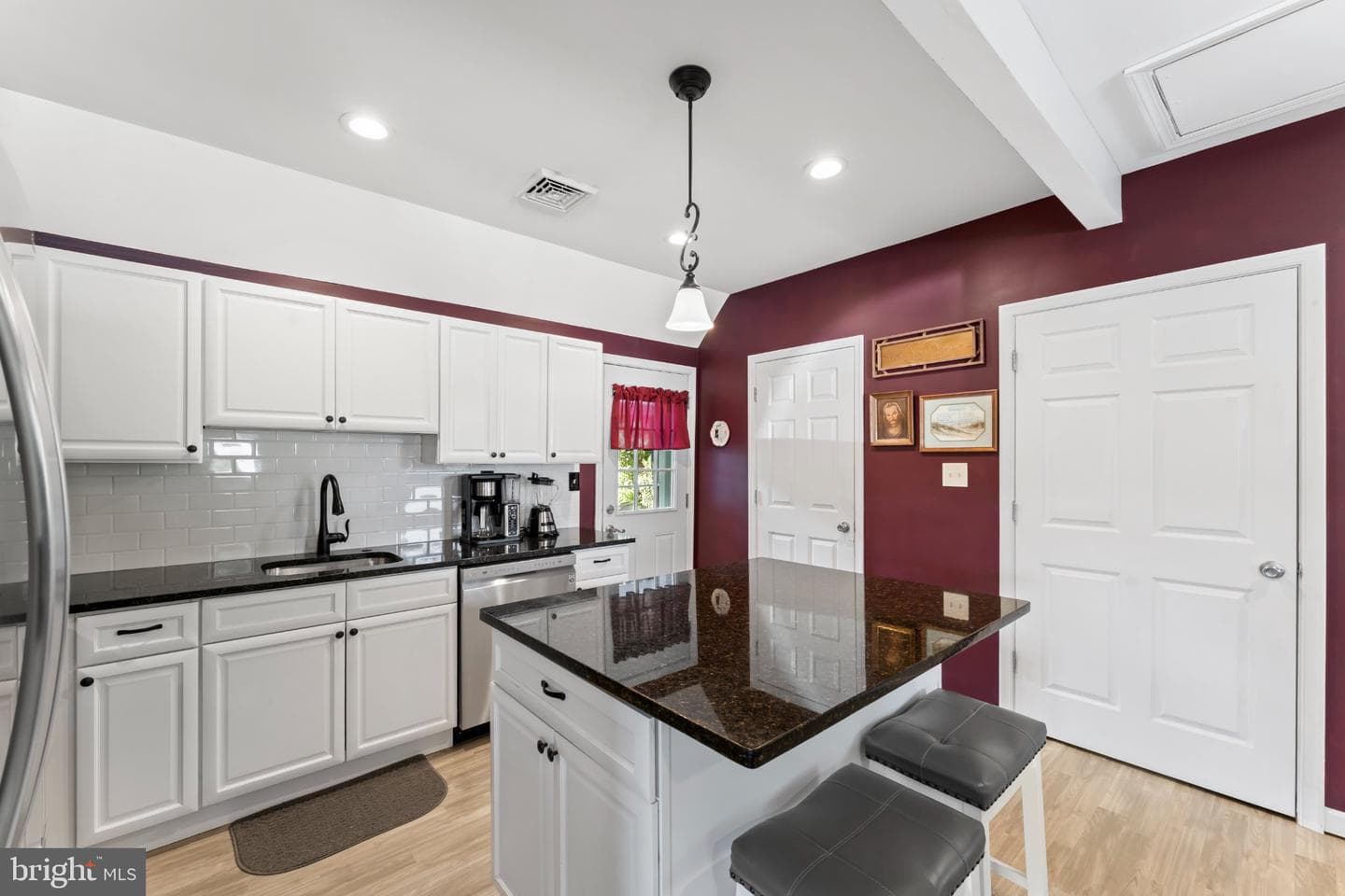 1748 Larkin Road photo 27