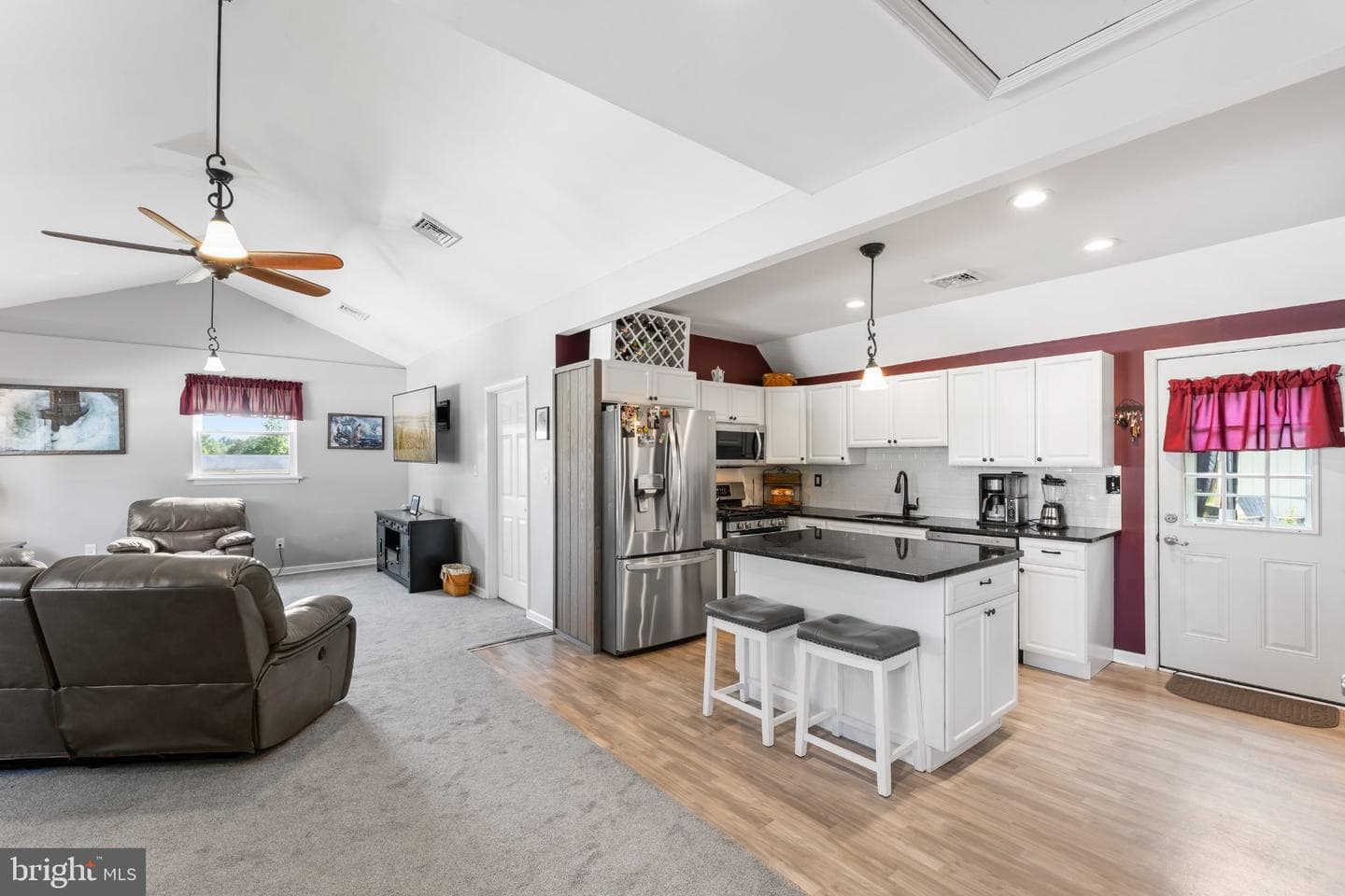 1748 Larkin Road photo 29