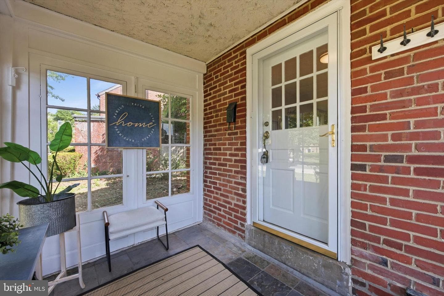 39 Myrtle Avenue photo 28