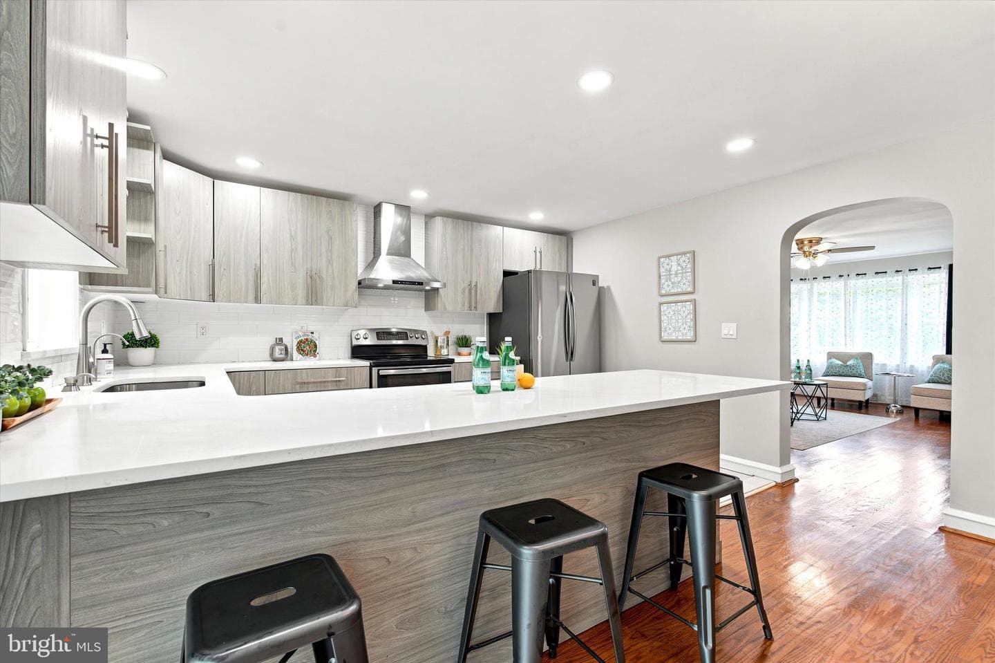 411 Osborne Lane photo 13
