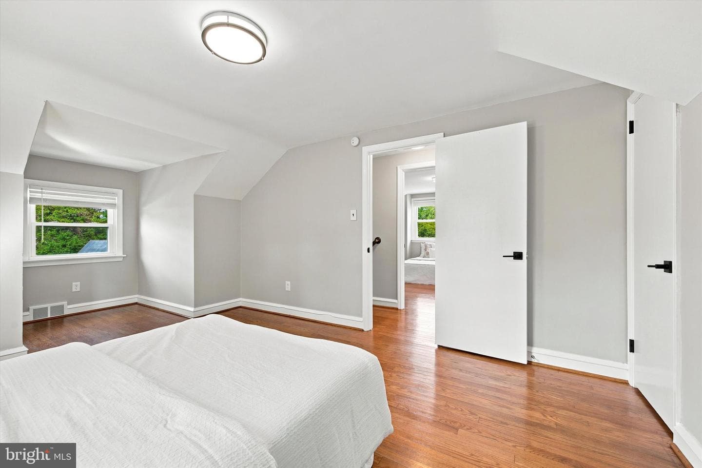 411 Osborne Lane photo 27