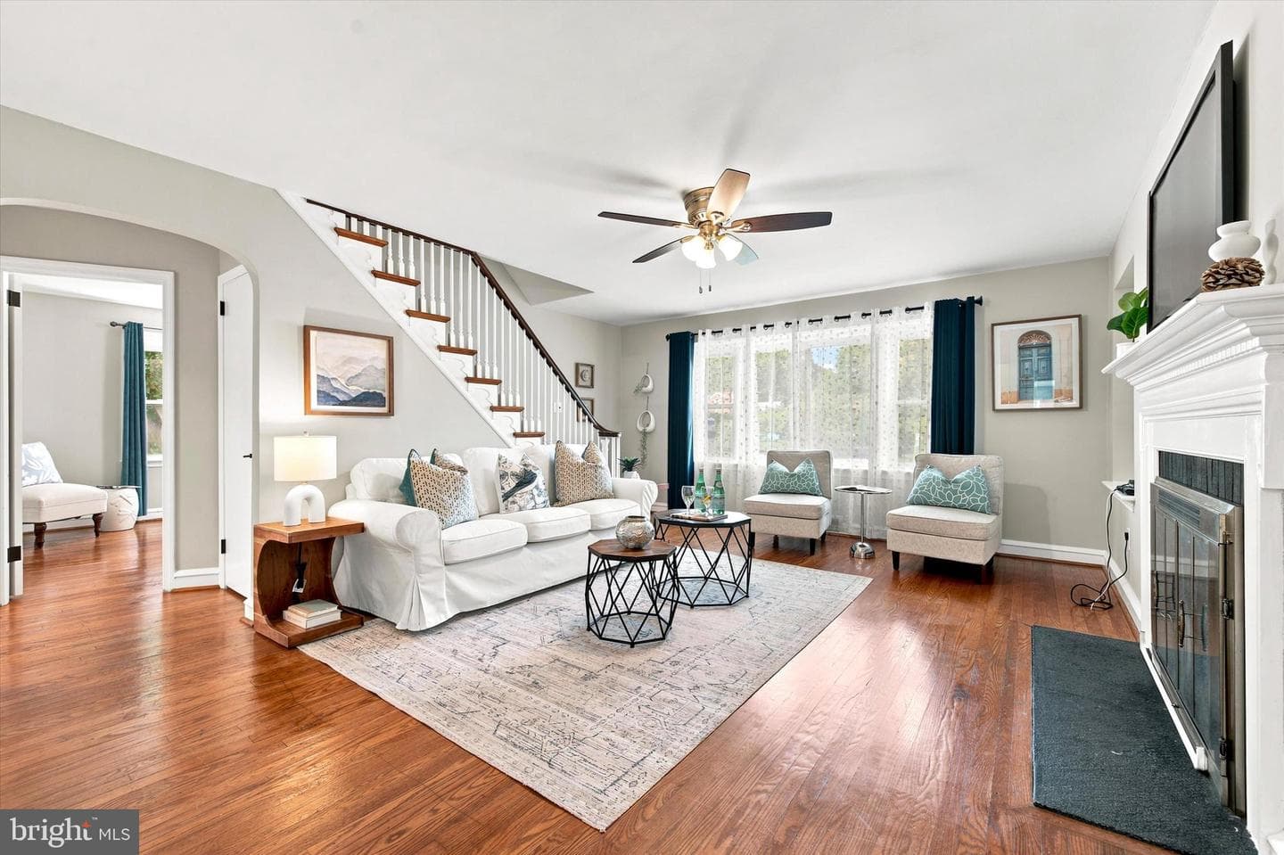 411 Osborne Lane photo 4