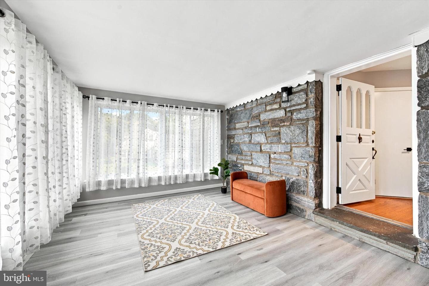 411 Osborne Lane photo 45