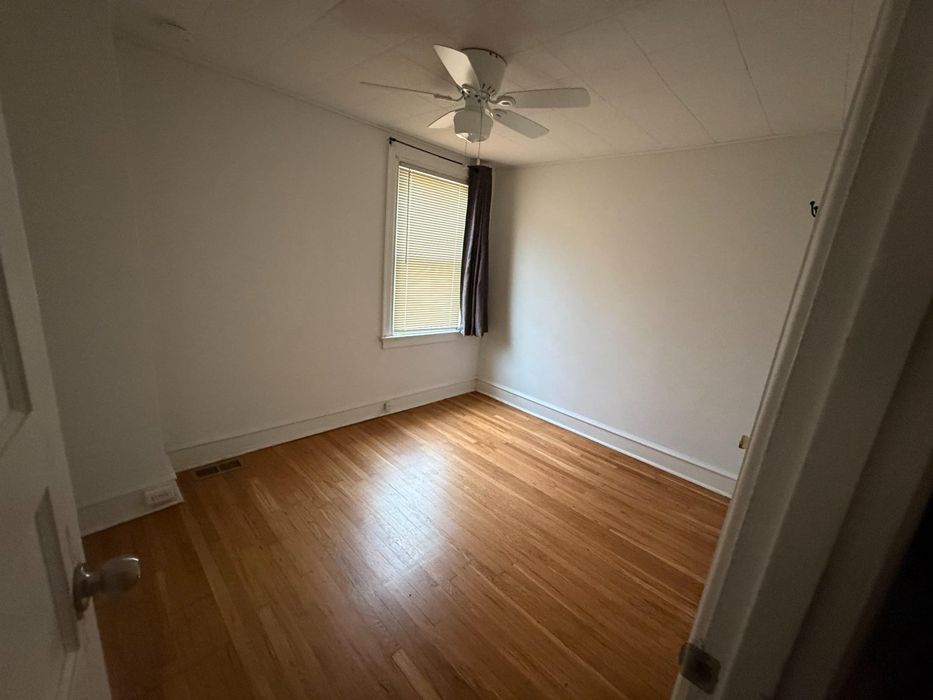 838 Bullock Avenue photo 8