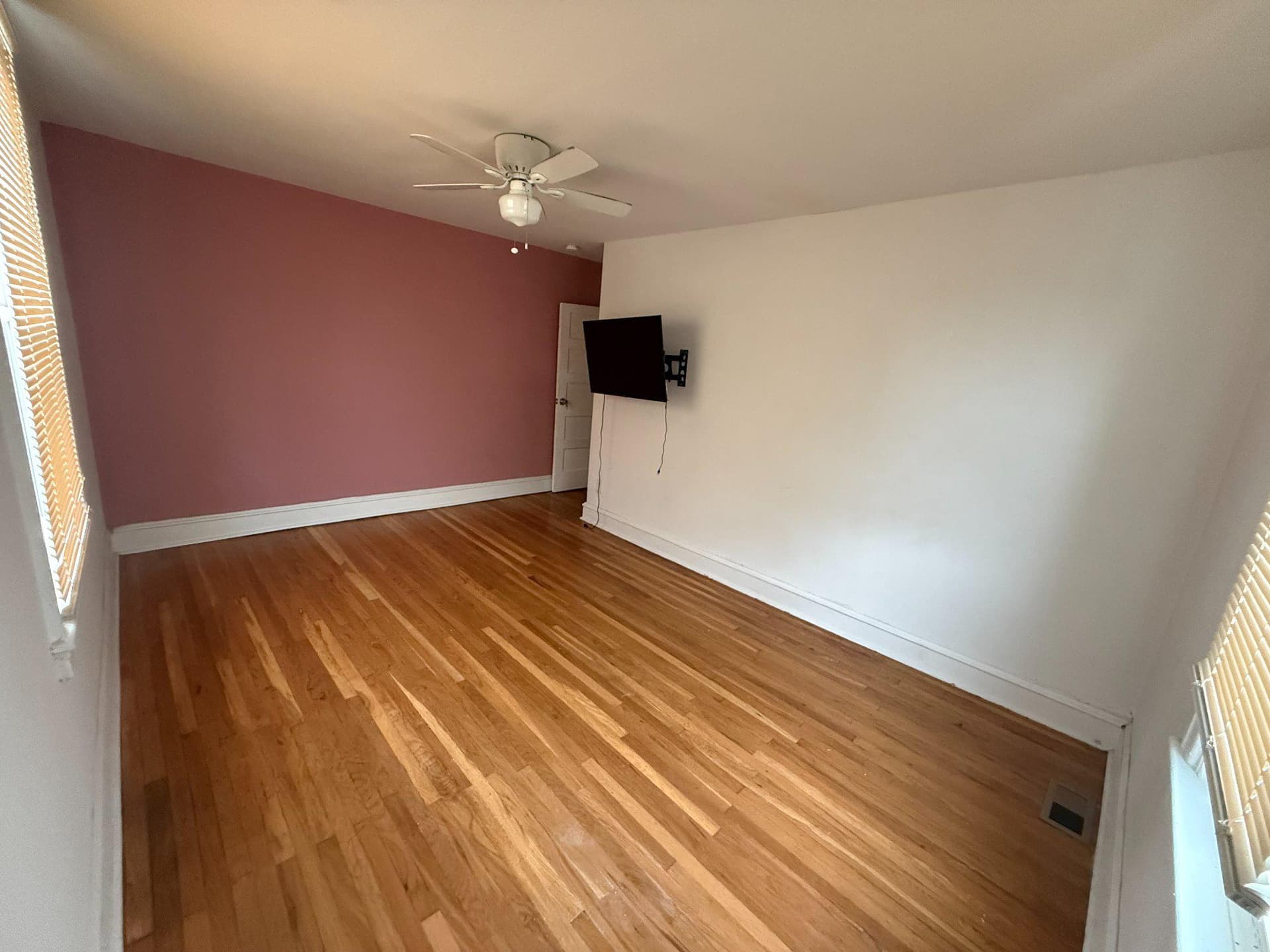 838 Bullock Avenue photo 9