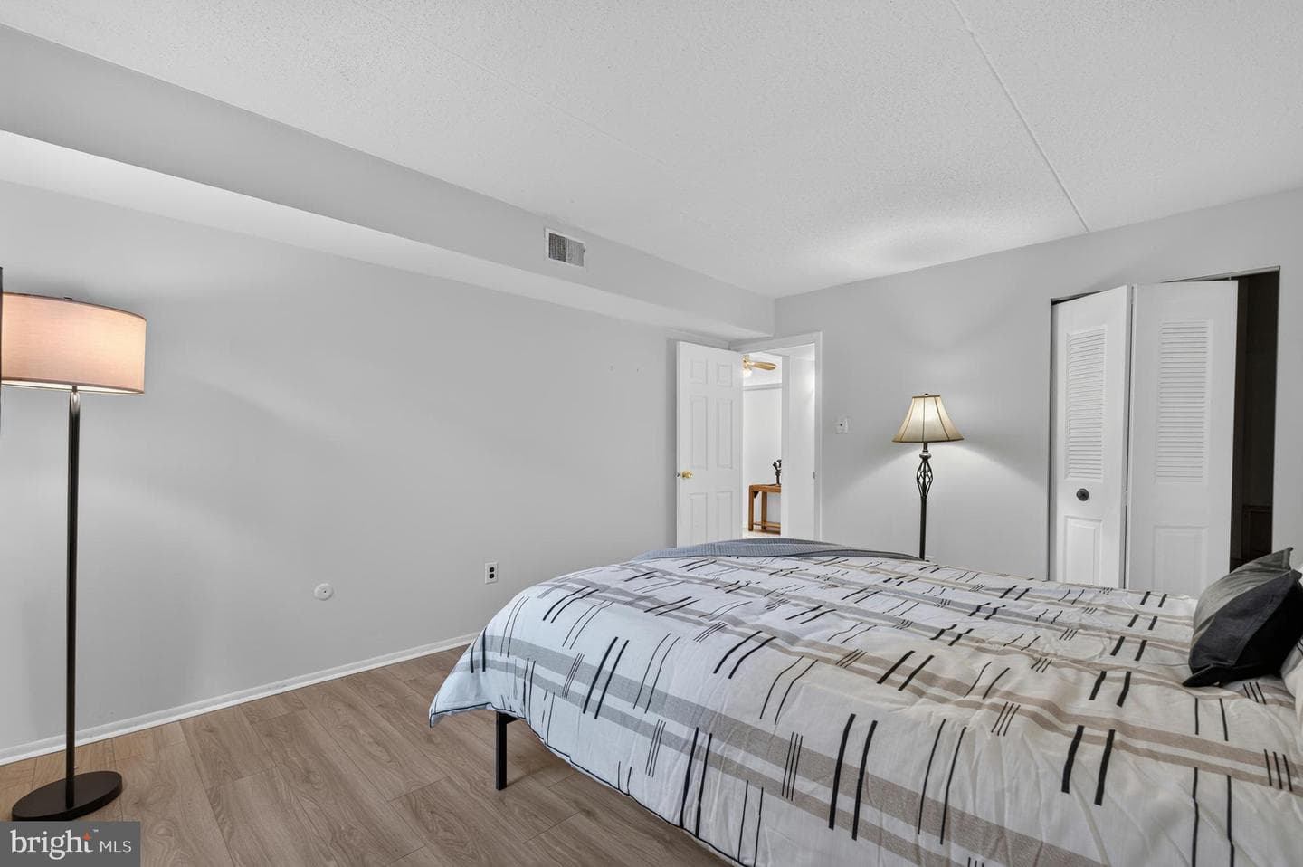 5200 Hilltop Drive #313 photo 12