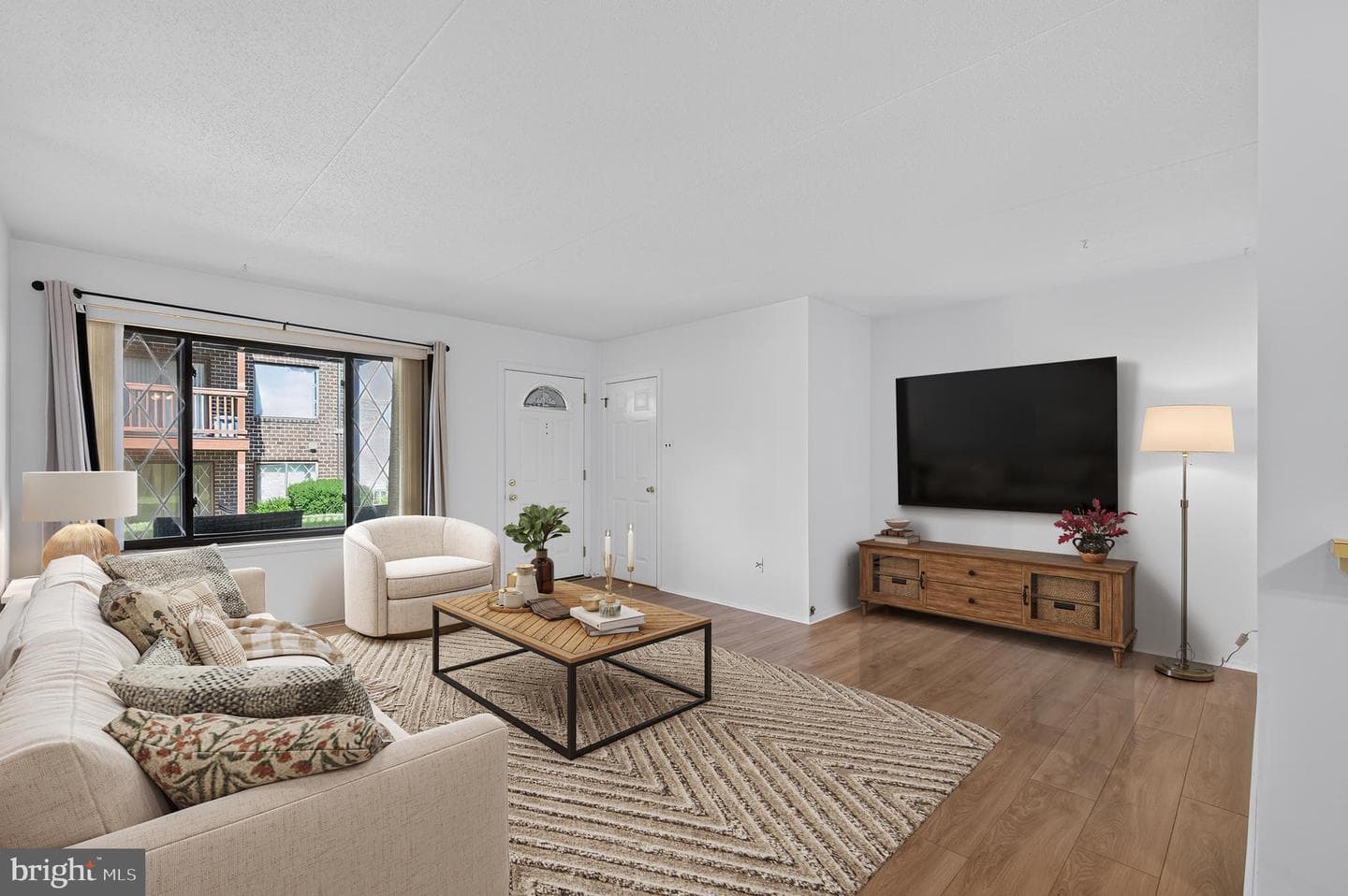 5200 Hilltop Drive #313 photo 3