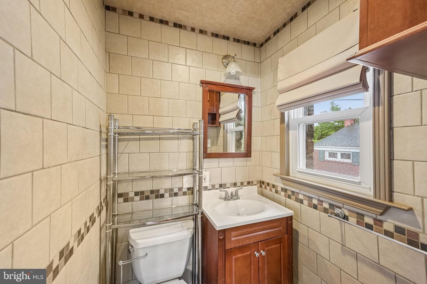 718 Agnes Avenue photo 28