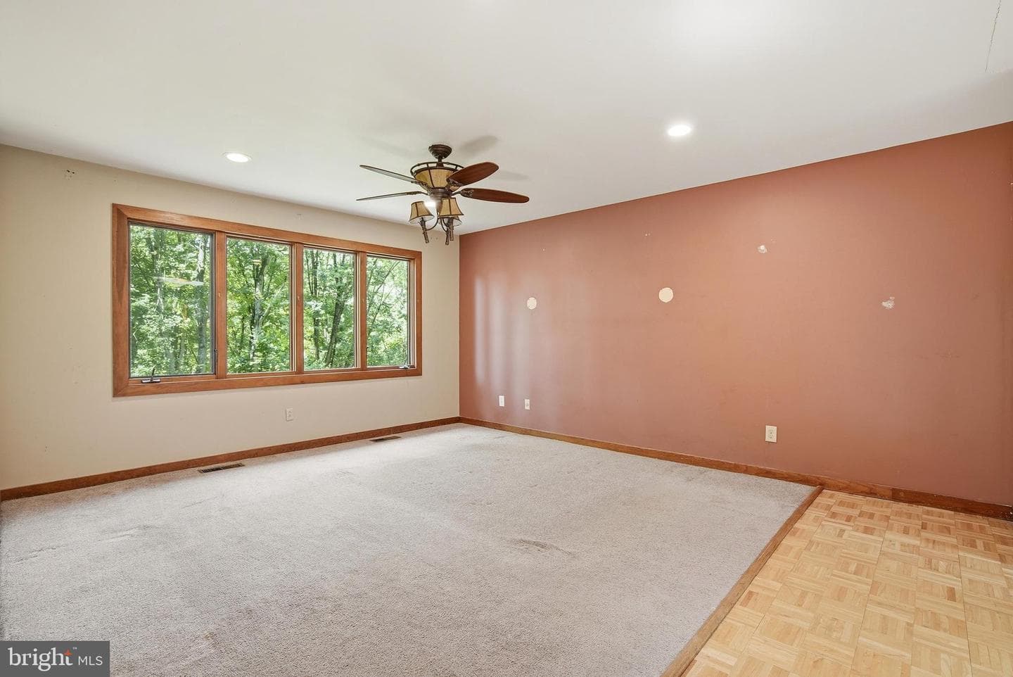 3 Upper Bank Drive photo 20