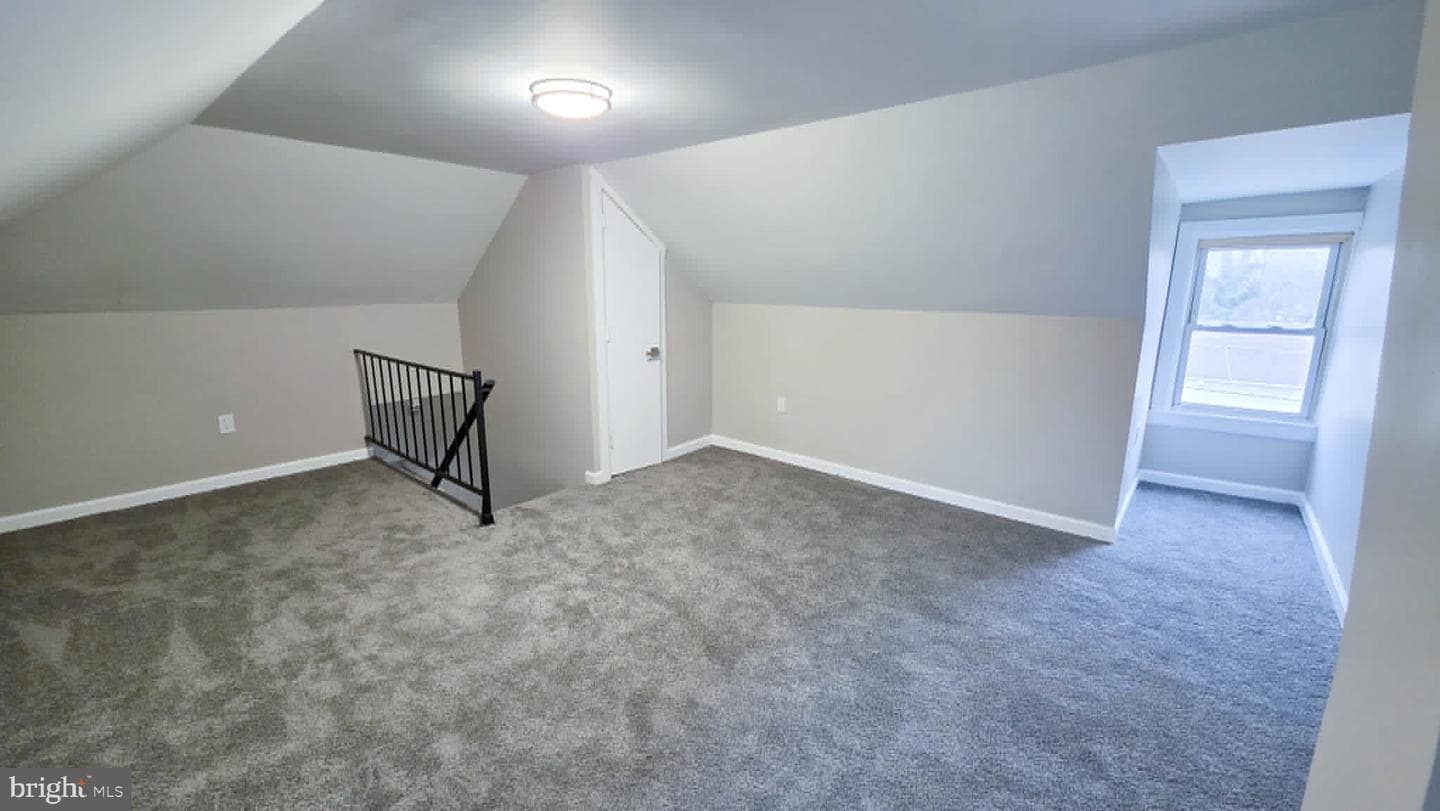 1112 Elmwood Avenue photo 20