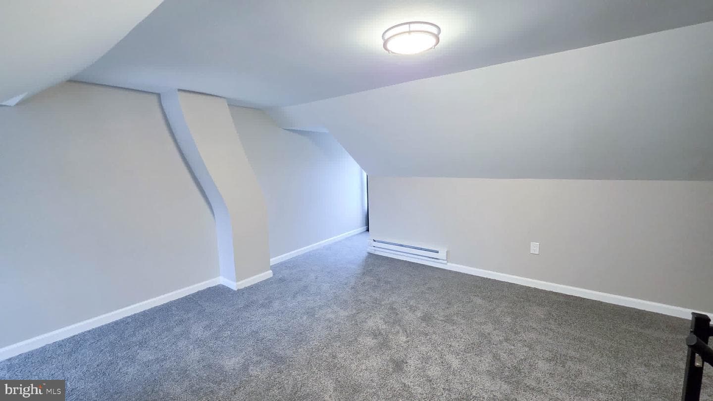 1112 Elmwood Avenue photo 23