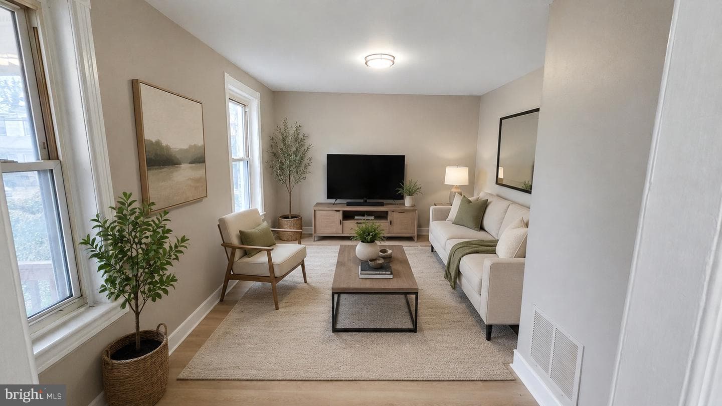 1112 Elmwood Avenue photo 4