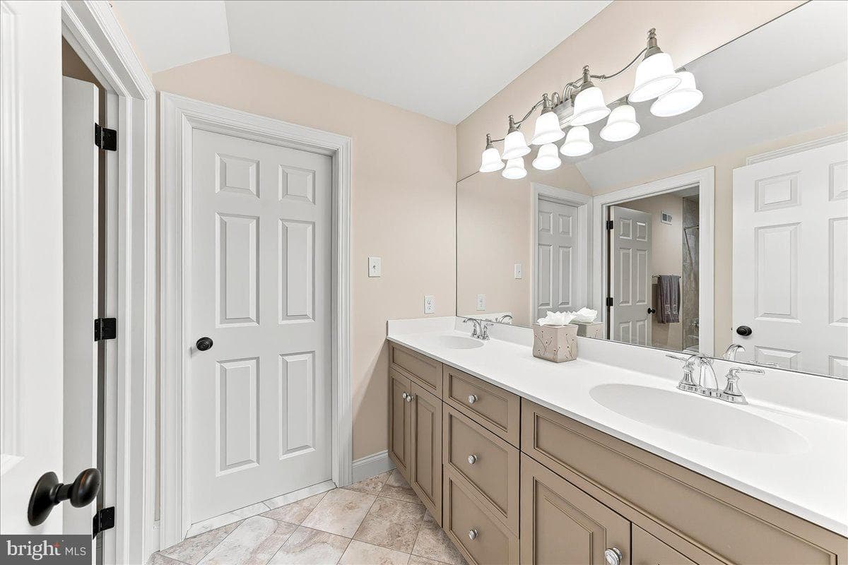 4 Wellfleet Lane photo 33