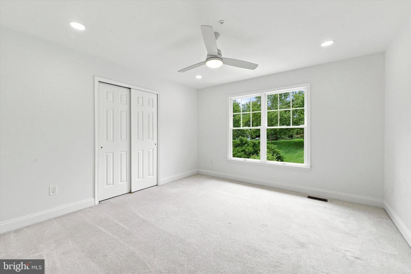 16 Heather Way photo 25