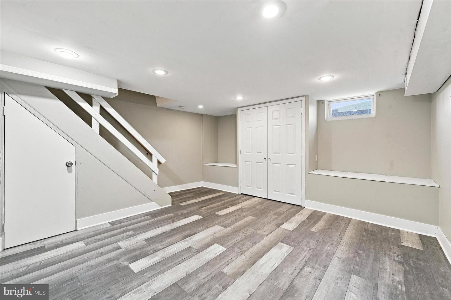 802 Grant Road photo 25