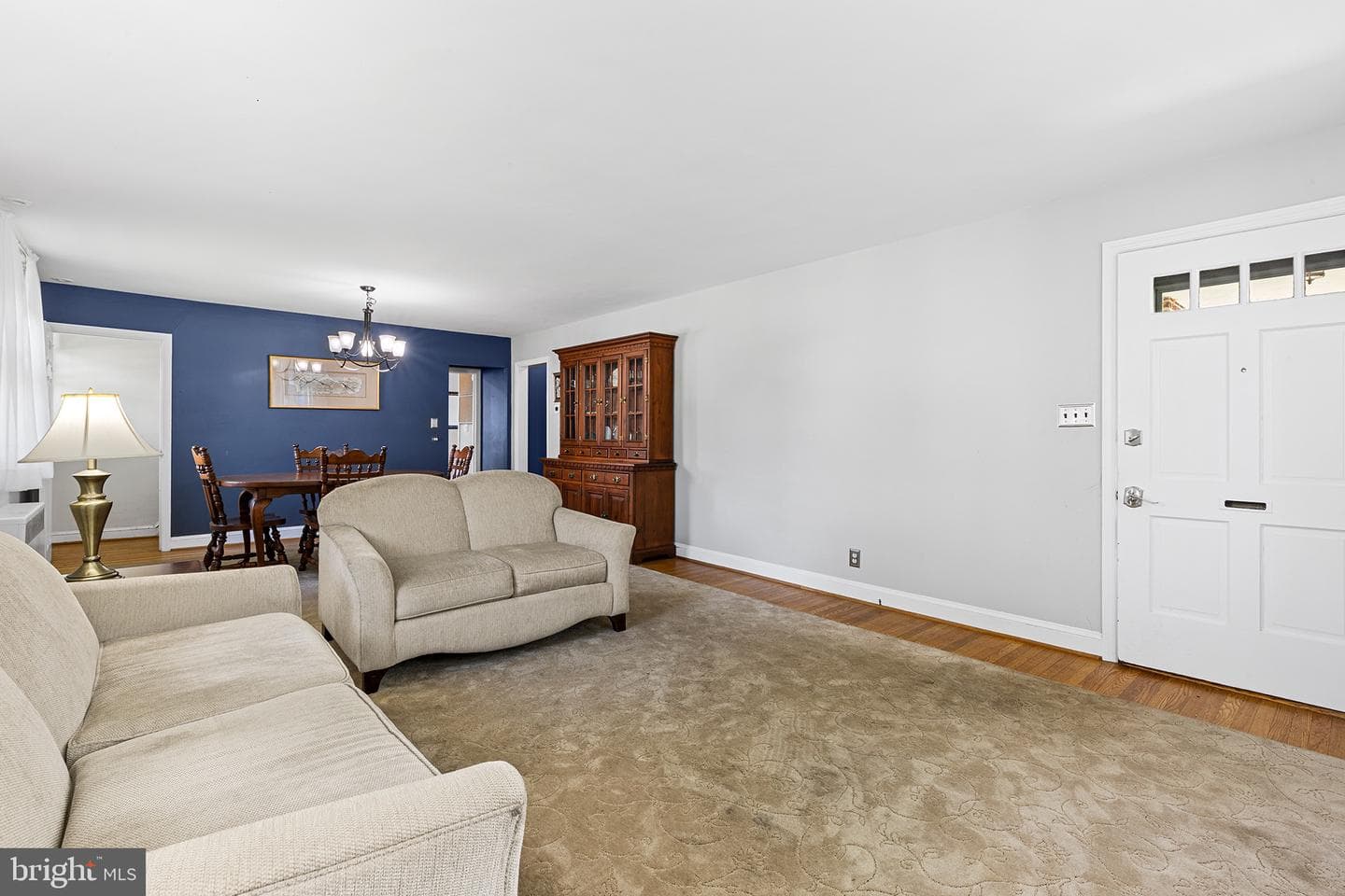 2107 Winton Avenue photo 4