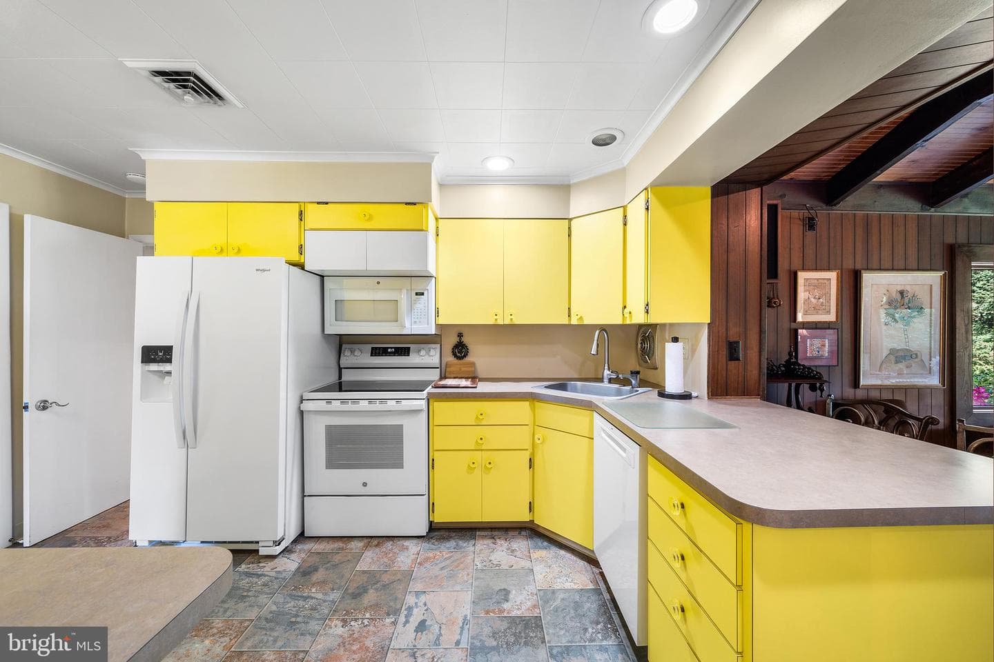 403 Meadow Lane photo 11