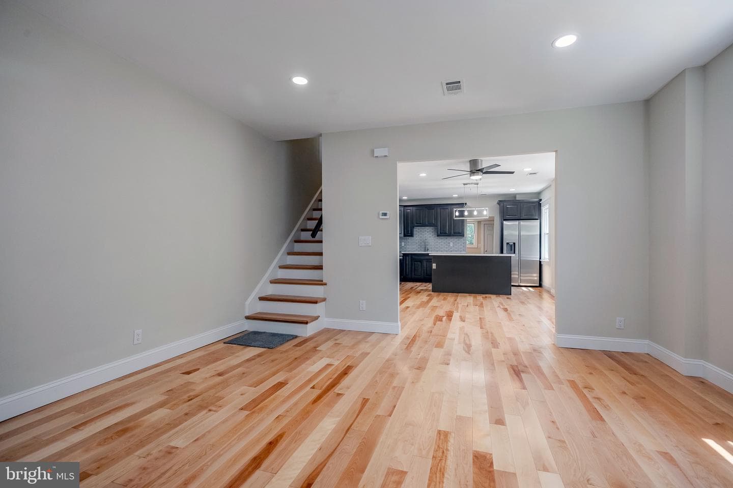 45 S Brighton Avenue photo 3