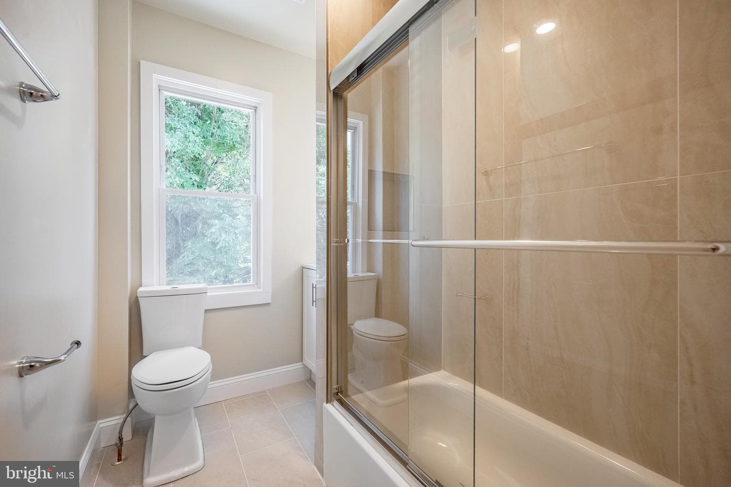 45 S Brighton Avenue photo 30