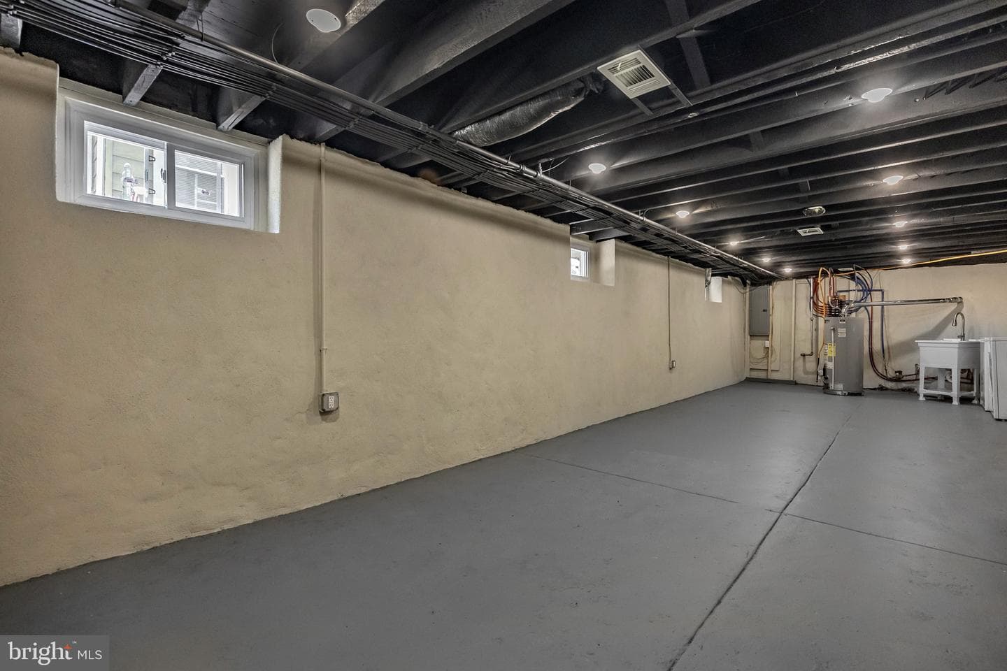 45 S Brighton Avenue photo 37