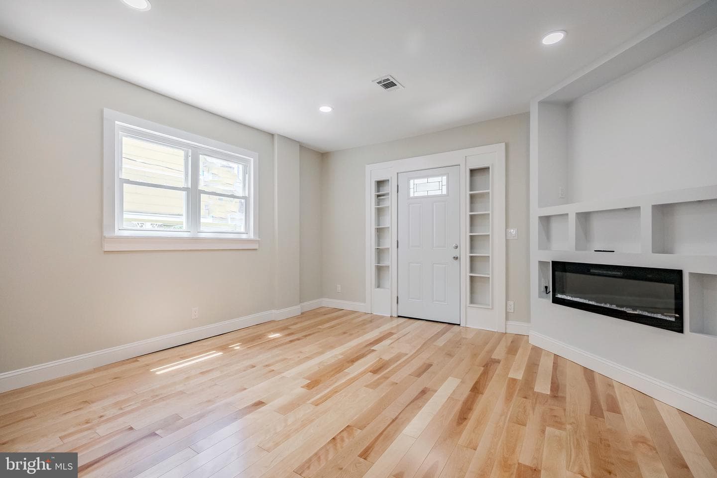 45 S Brighton Avenue photo 6