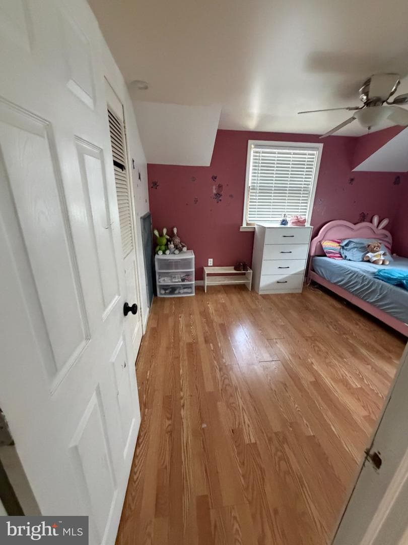 1344 Forrest Street photo 8