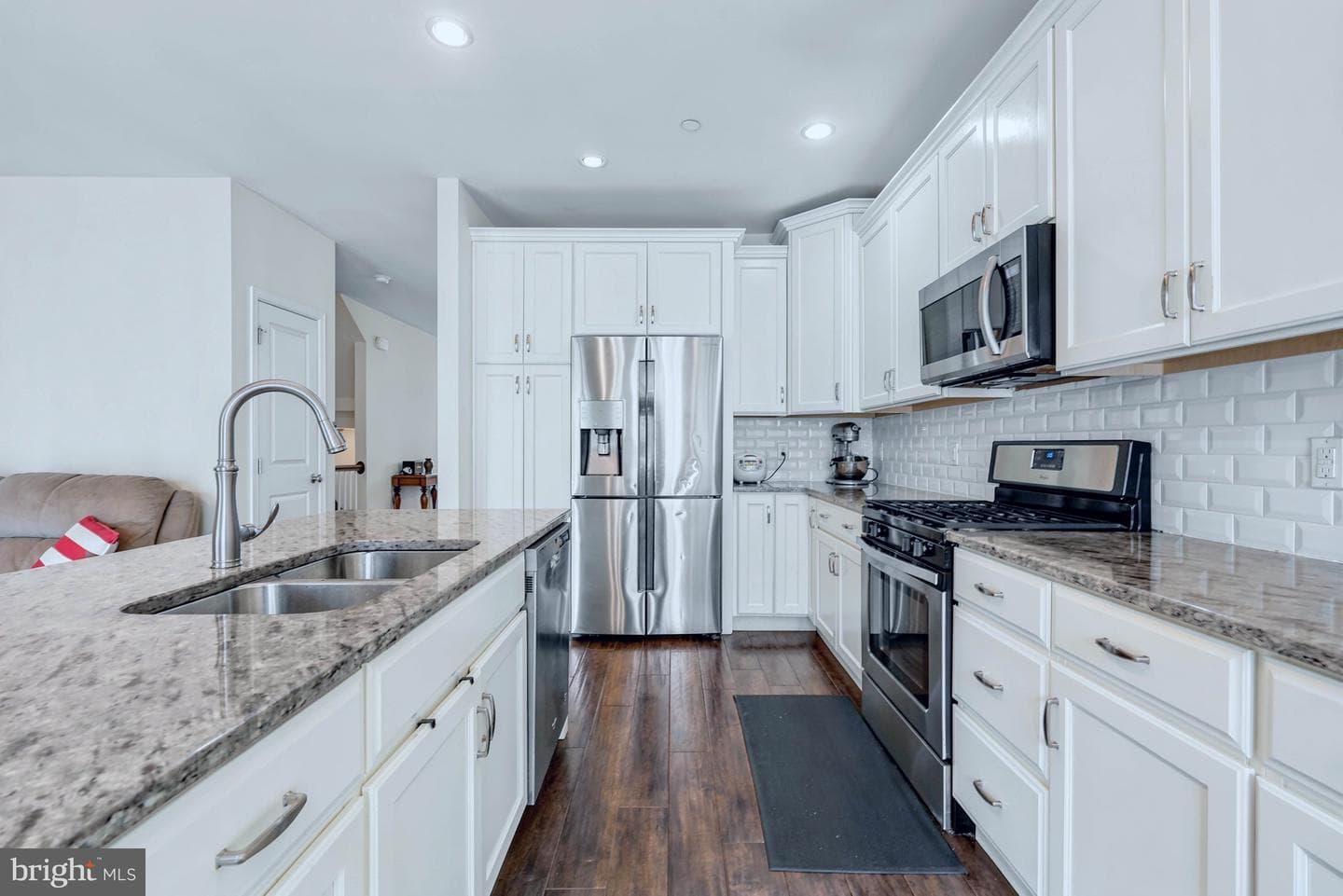 103b Jay Alley photo 10