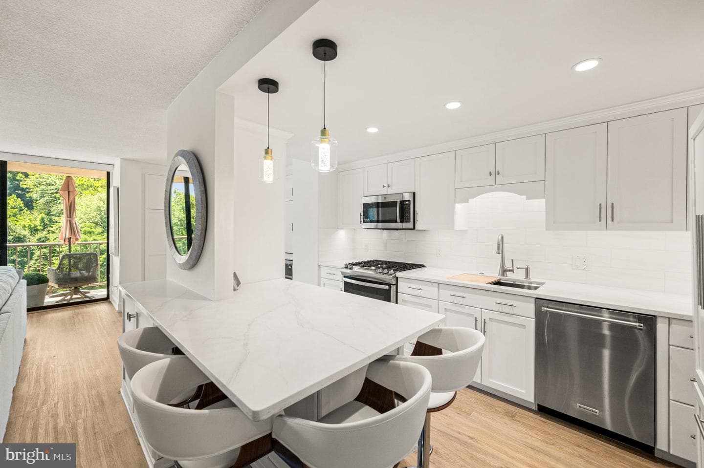 801 Yale Avenue #307 photo 4