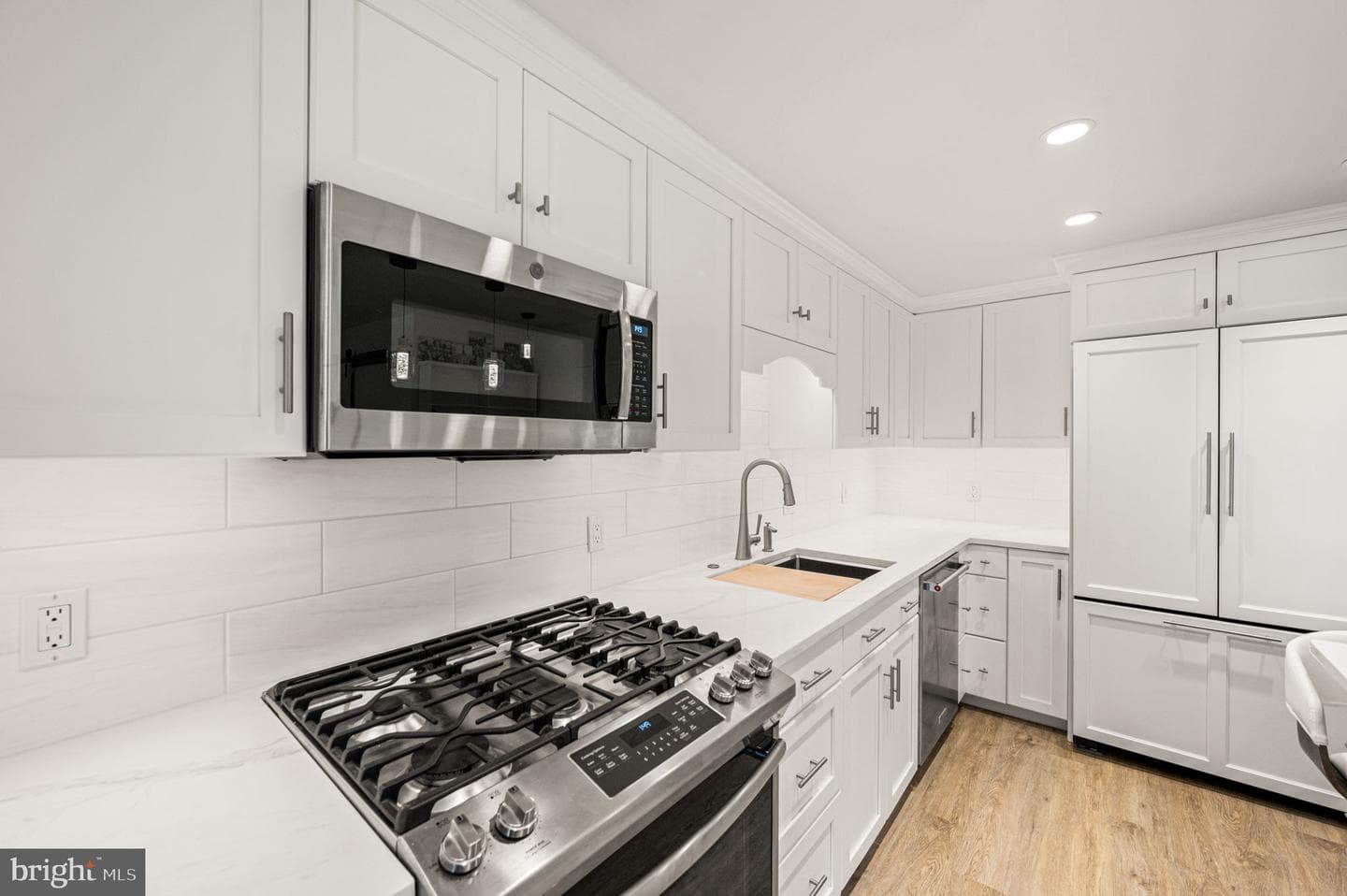 801 Yale Avenue #307 photo 5