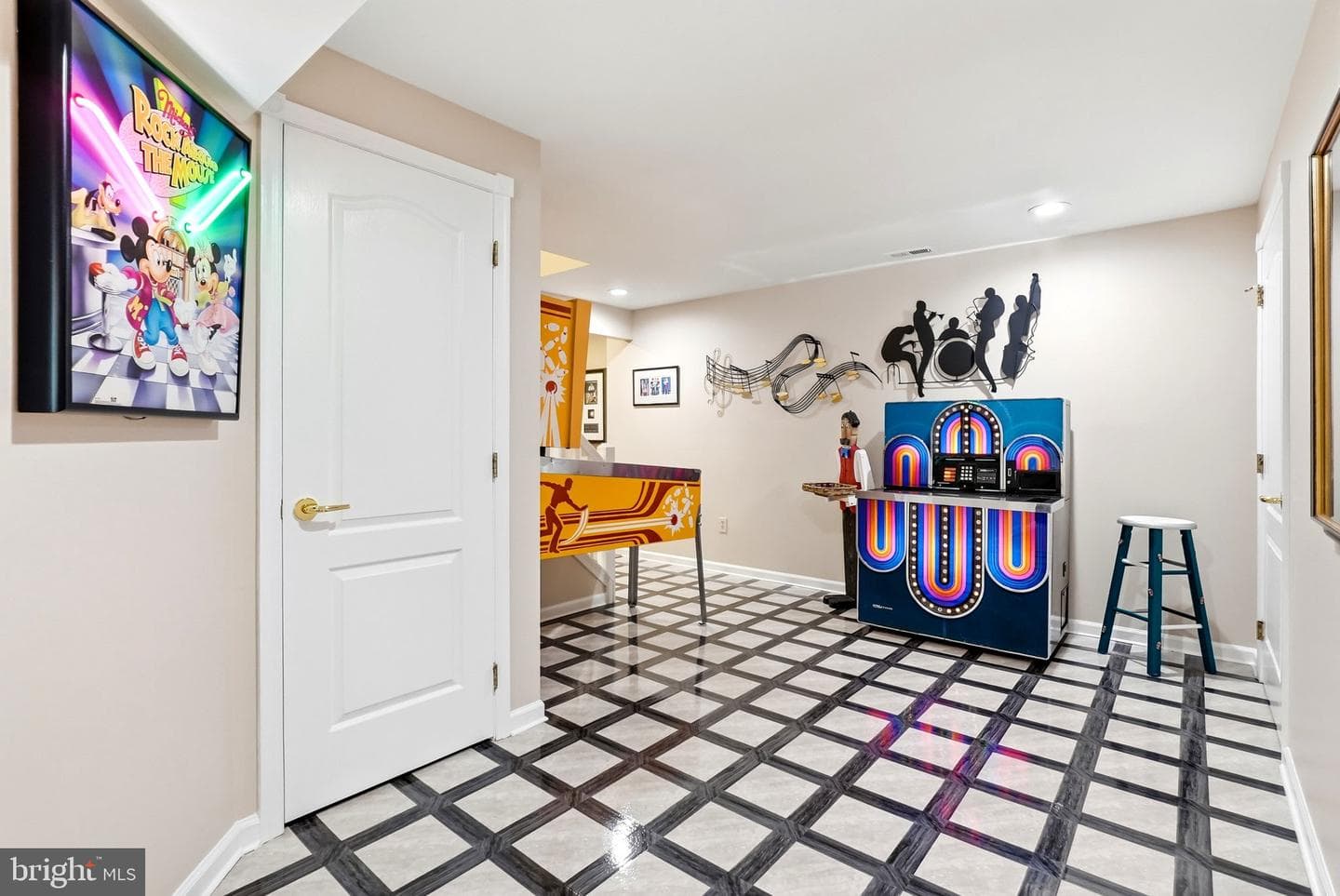 13 Chesterland Drive photo 68