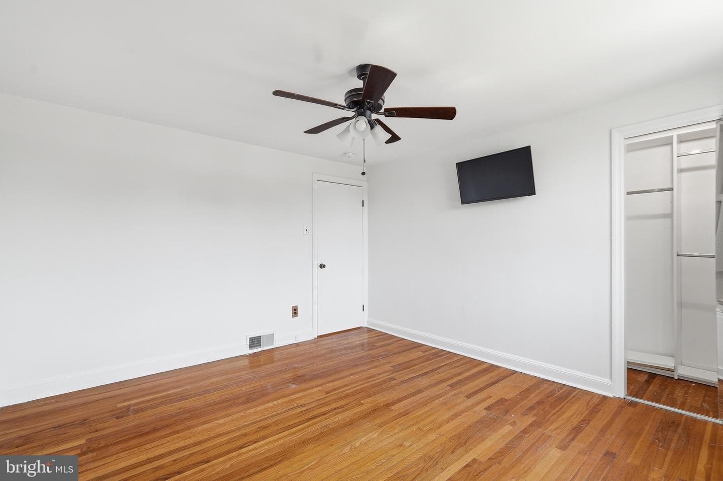 133 Willowbrook Road photo 22