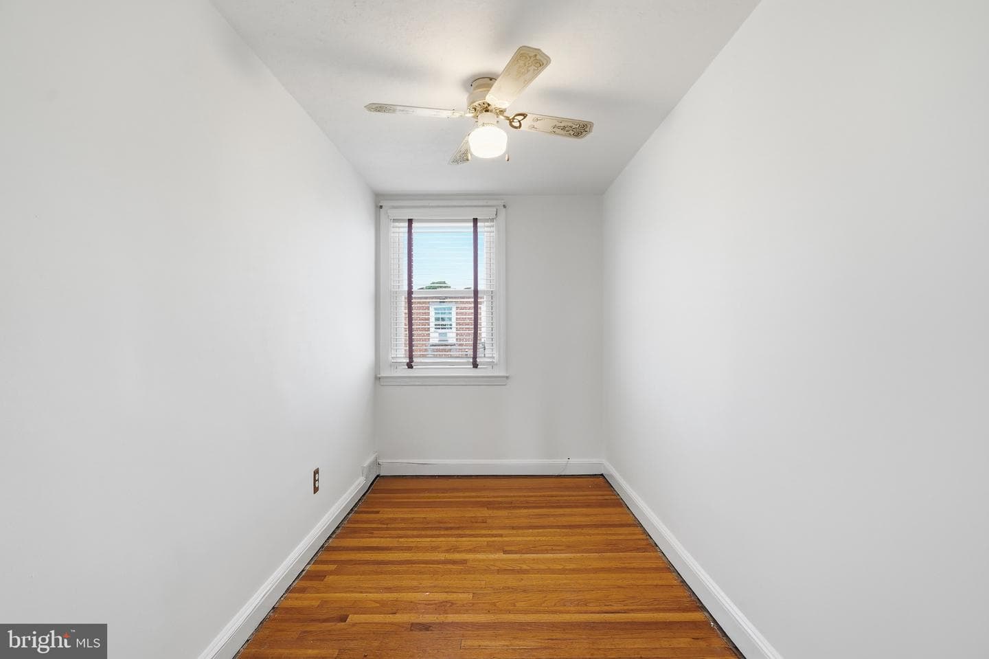 133 Willowbrook Road photo 24
