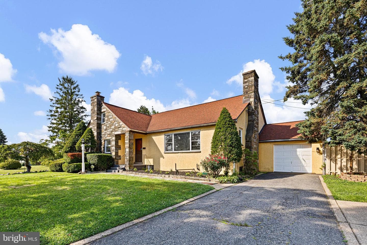 601 Fairview Road photo 32