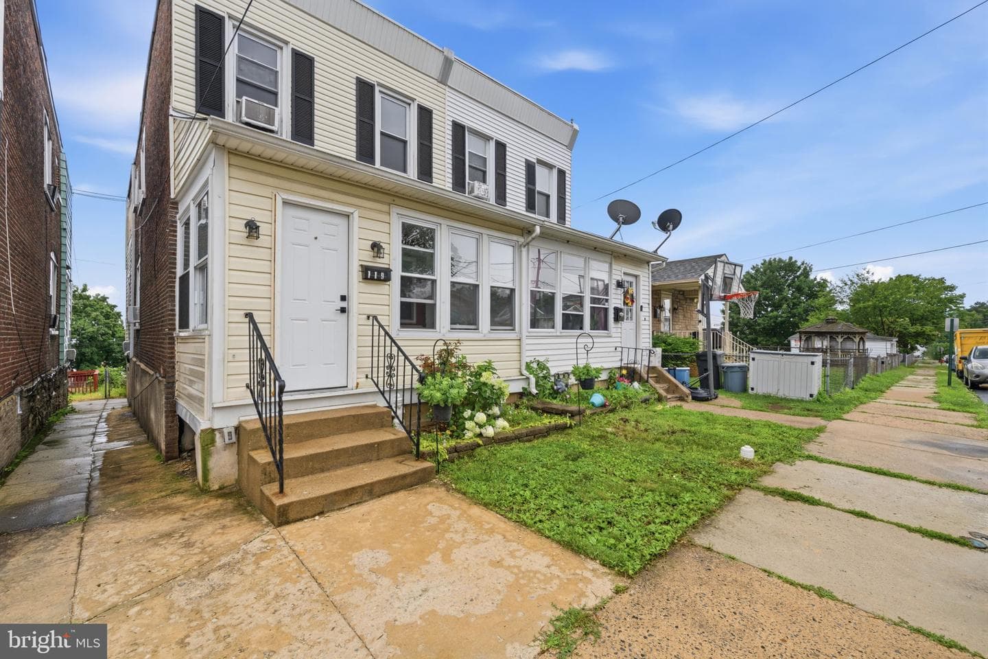 119 Worrilow Street photo 2