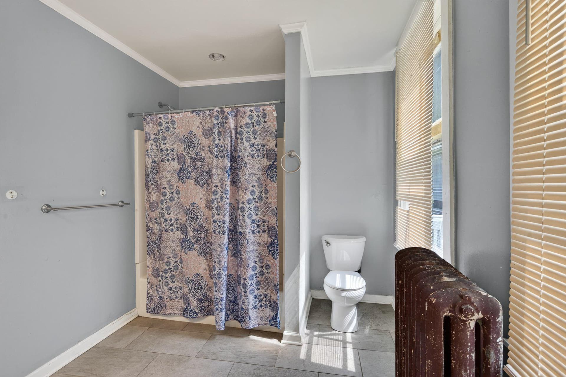 900 Andrews Avenue photo 21