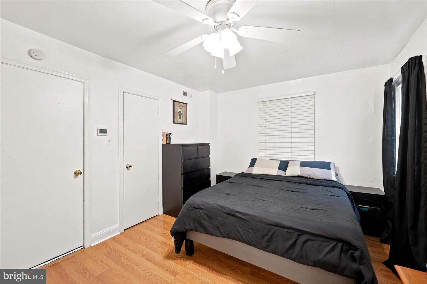 1249 E 12th Street photo 13
