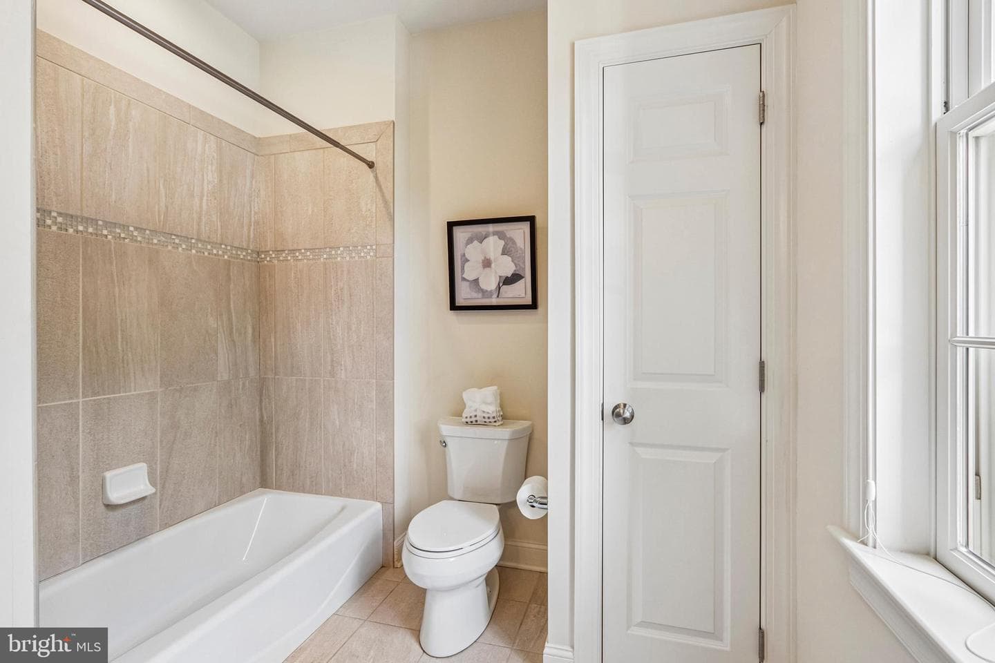 100 Braebank Lane photo 46