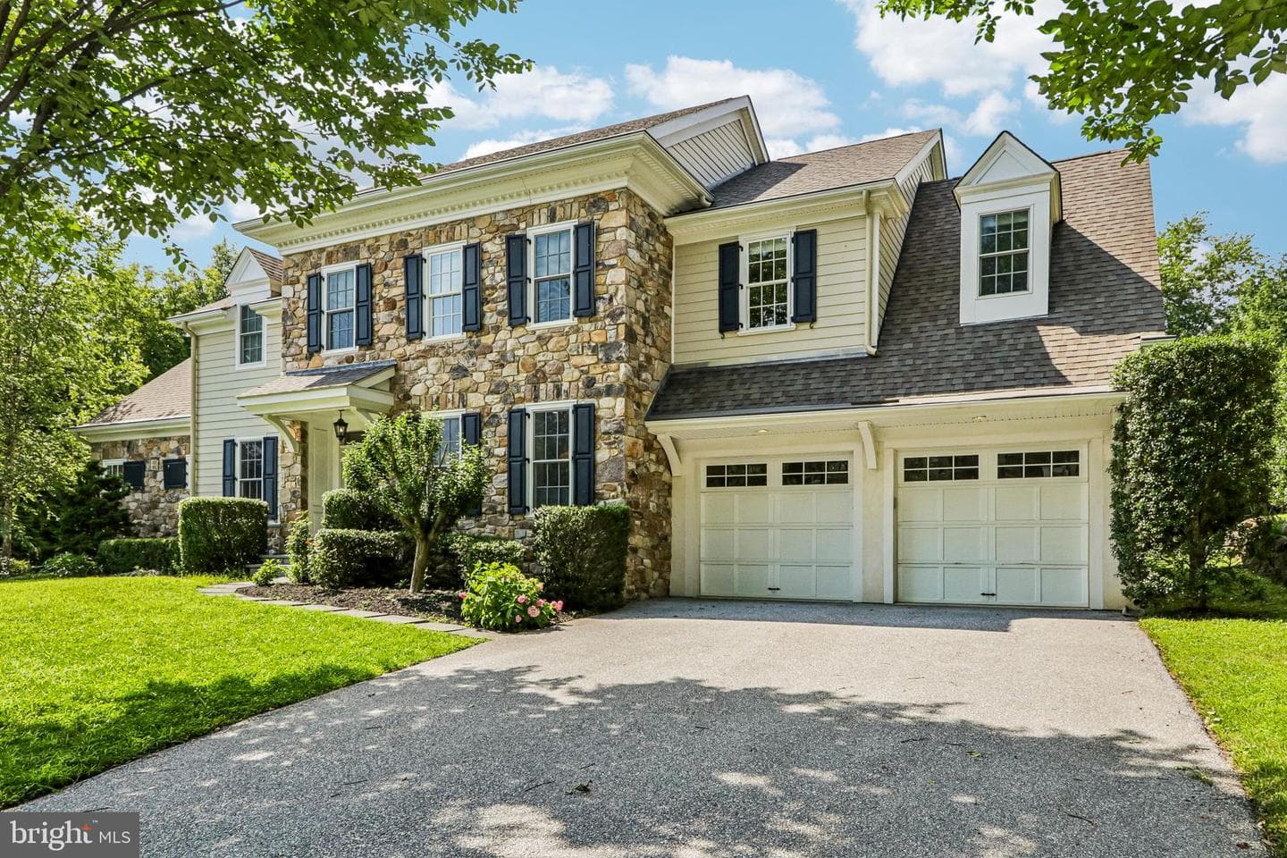 100 Braebank Lane photo 5