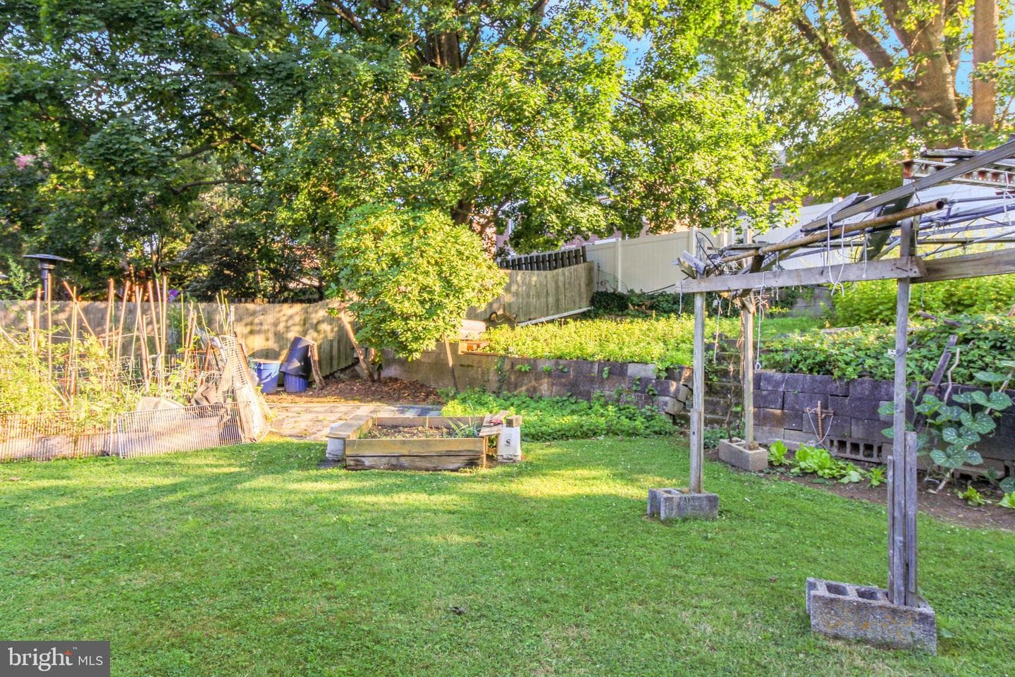 140 Rockwood Drive photo 17