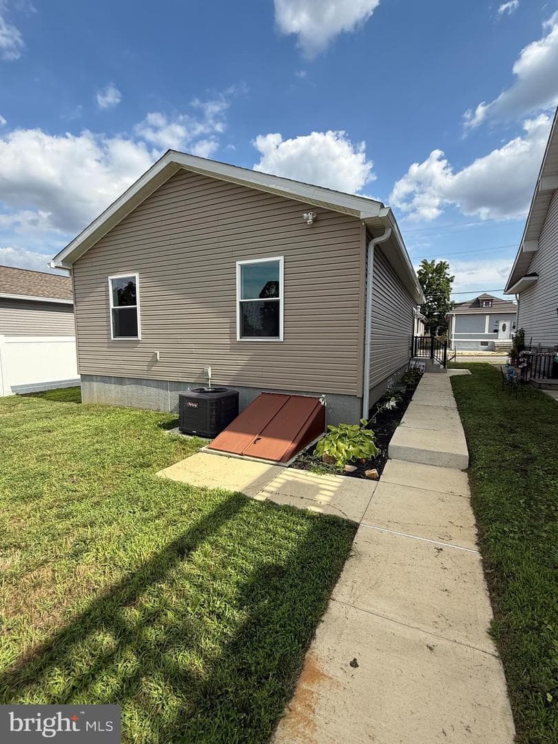 2329 E Macdade Boulevard photo 18