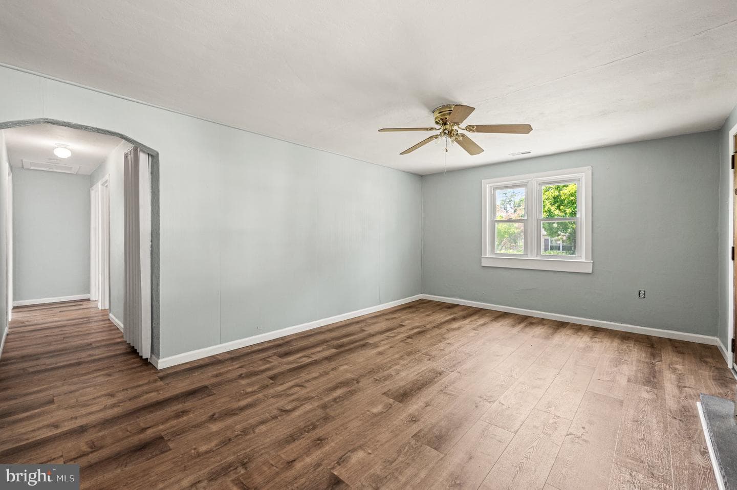 93 Florence Avenue photo 6