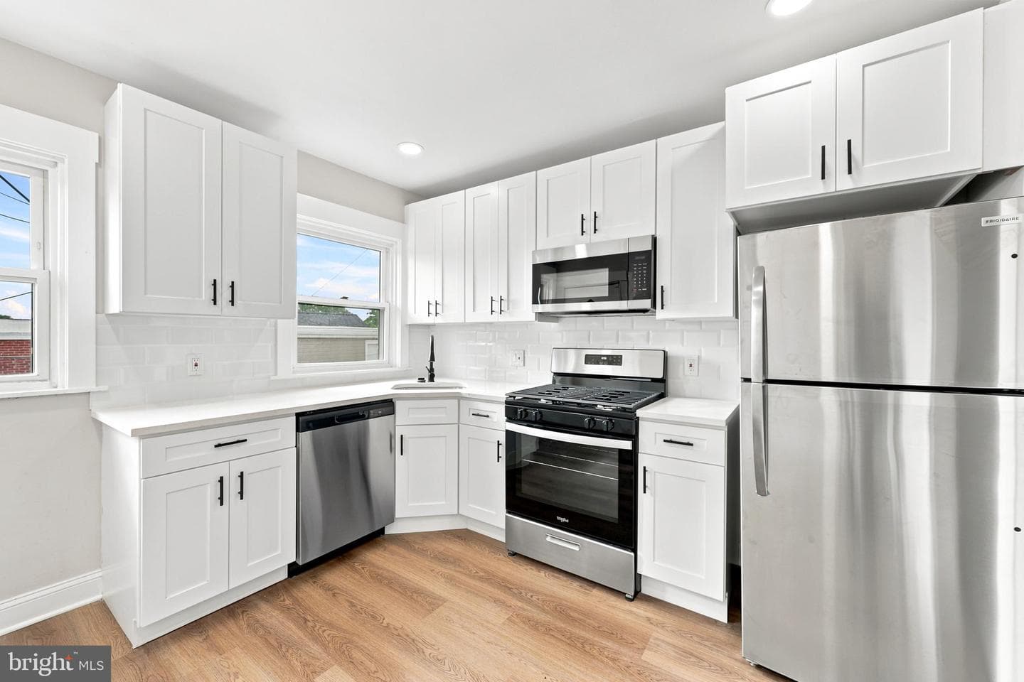 245 Copley Road photo 7