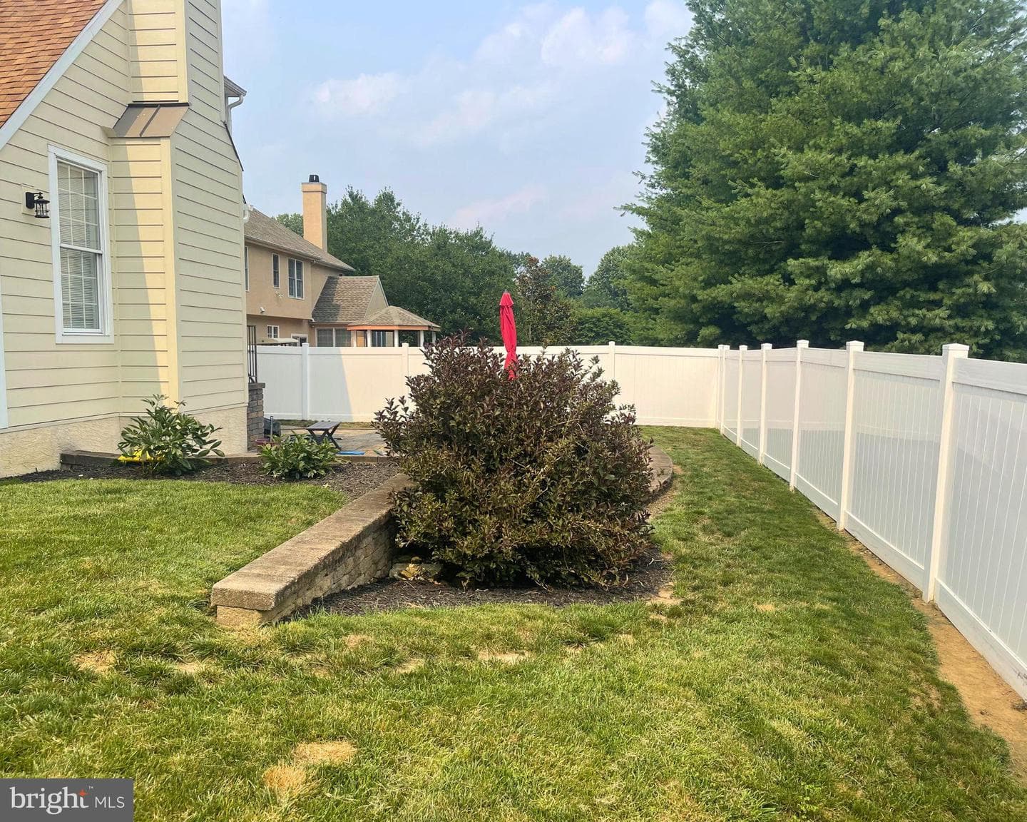 305 Langford Road photo 5