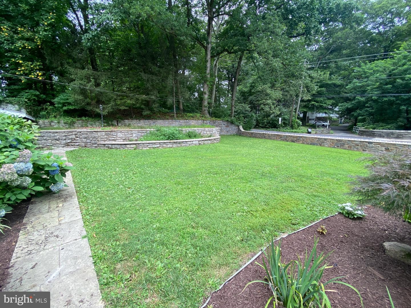 101 S Elmwood Avenue photo 13