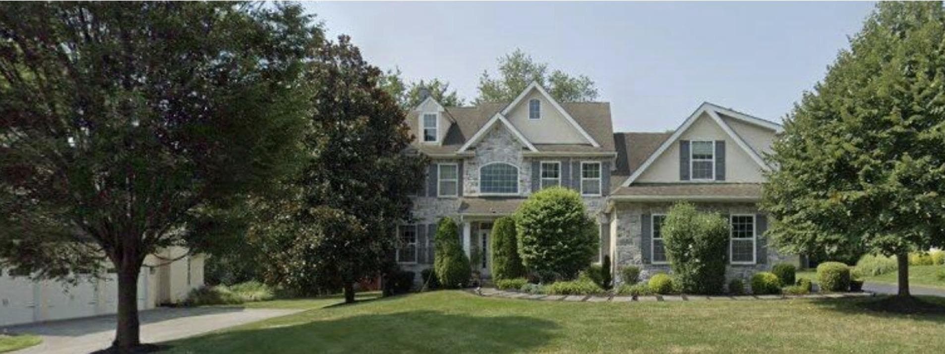 10 Springhouse Lane